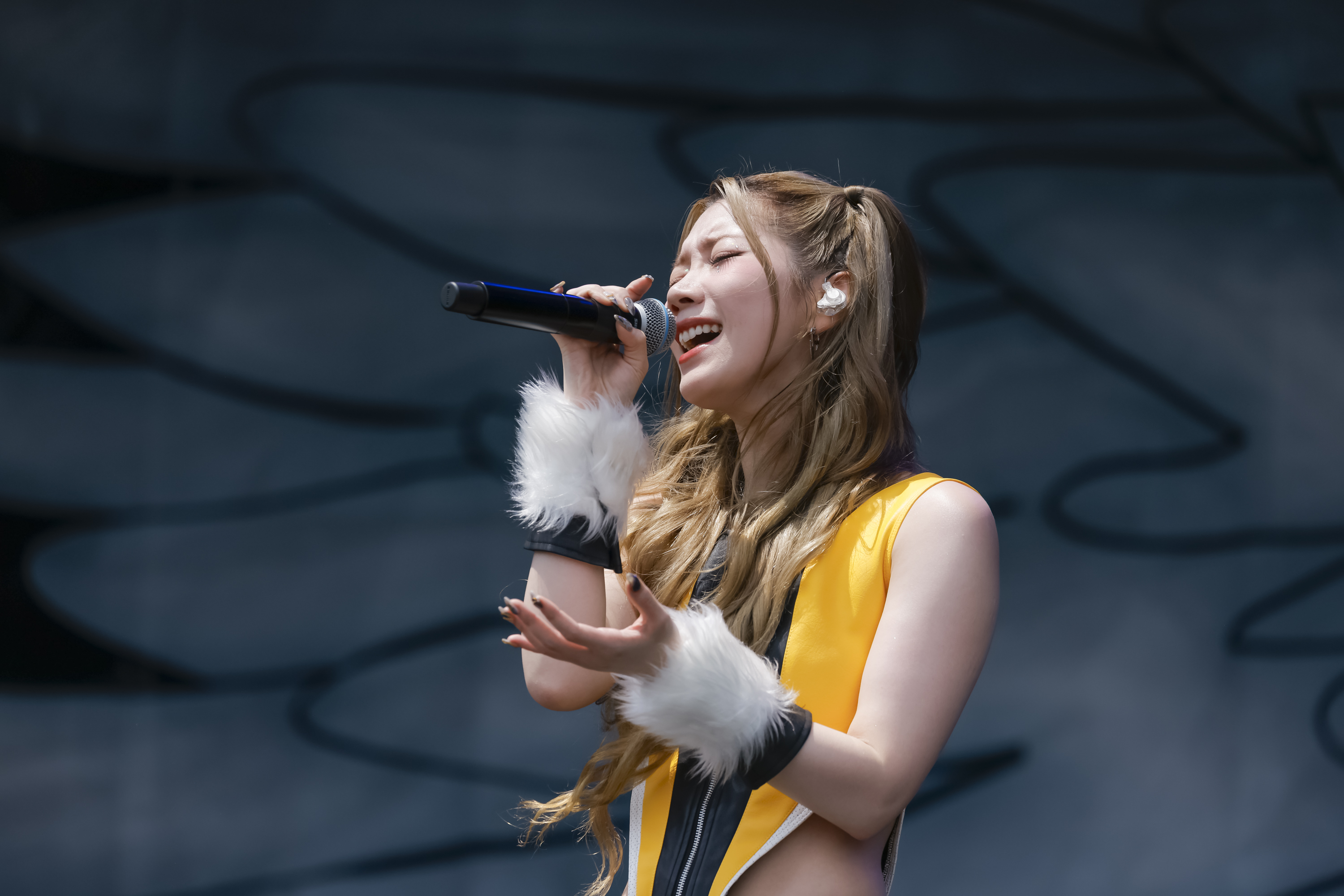 【SetList + Live Photos】IS:SUE